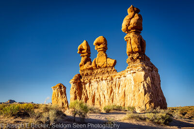 Green River photo locations - Goblin Valley State Park - Three Sisters