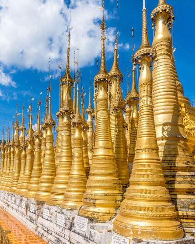pictures of Myanmar (Burma) - Shwe Indein Pagoda