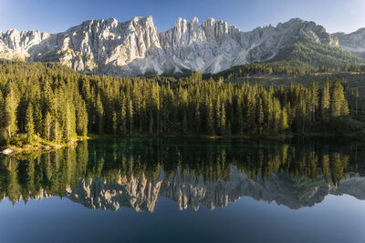 pictures of The Dolomites - Lago di Carezza (Karersee)