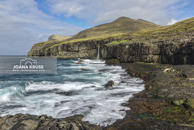 pictures of Faroe Islands - Eidi Waterfall