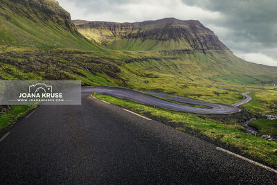 pictures of the Faroe Islands - Road to Norðradalur village