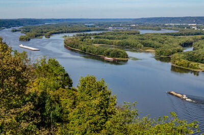 Mississippi River and Wisconsin from high spot in Pikes Peak State Park, Iowa, USA