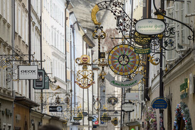 images of Salzburg - Getreidegasse