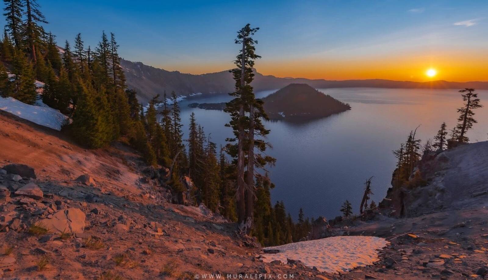 Image of Crater Lake - Discovery Point Trail by Murali Narayanan