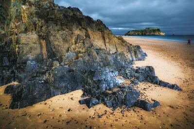 pictures of South Wales - Tenby Castle Beach