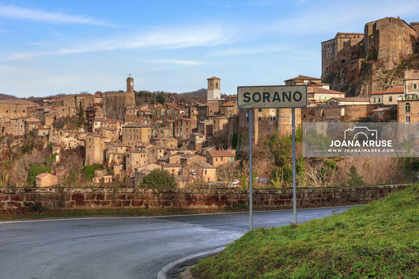 In the heart of Tuscany's Maremma region, lies this captivating medieval town called Sorano, perched atop a dramatic tuff stone cliff.
