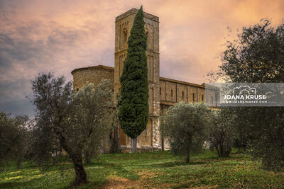 pictures of Italy - Sant'Antimo Abbey