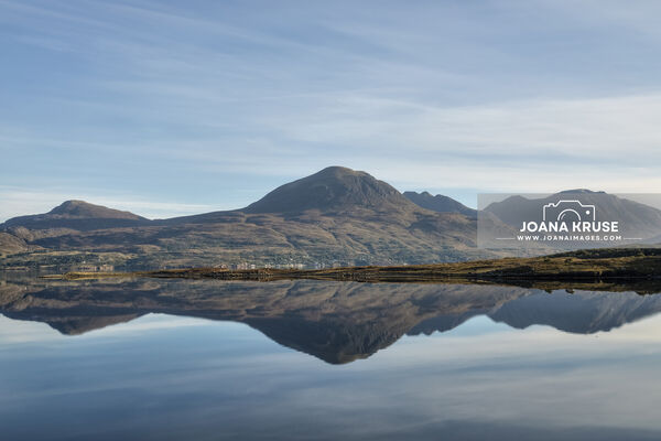 An almost symmetrical panorama of Loch Torridon.