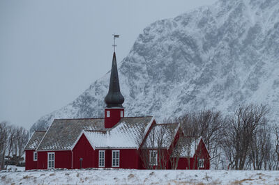 photo spots in Norway - Flakstad Church