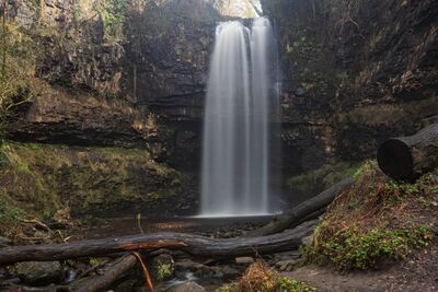 photos of South Wales - Henrhyd Falls