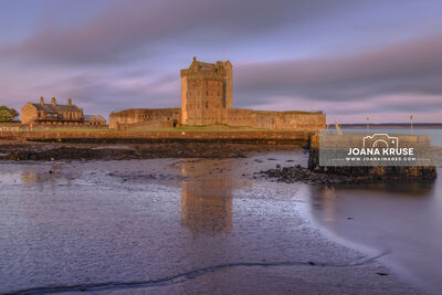 Scotland photo locations - Broughty Ferry Castle