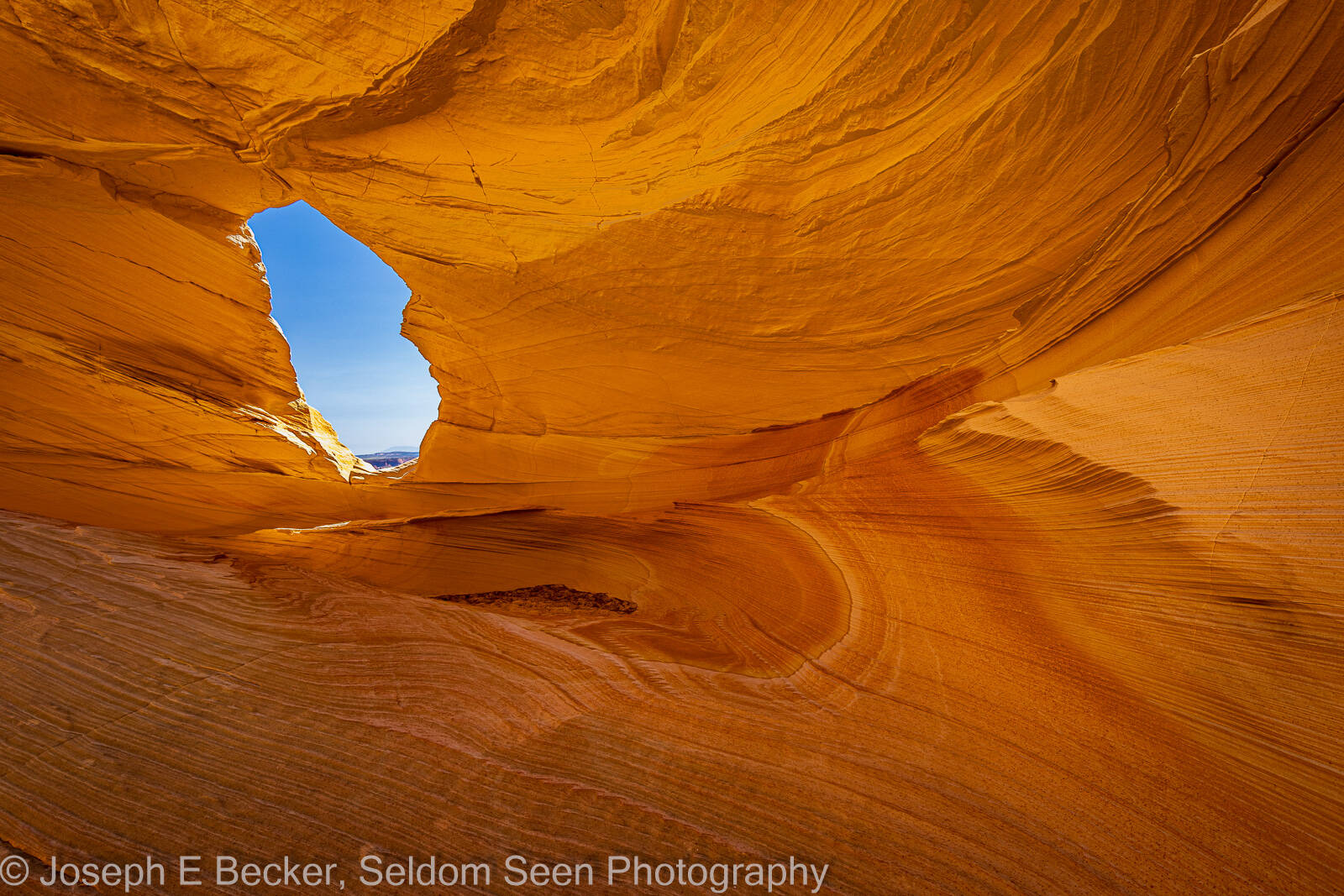 Image of Coyote Buttes North - Melody Arch by Joe Becker