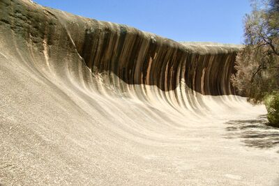 pictures of Australia - Wave Rock