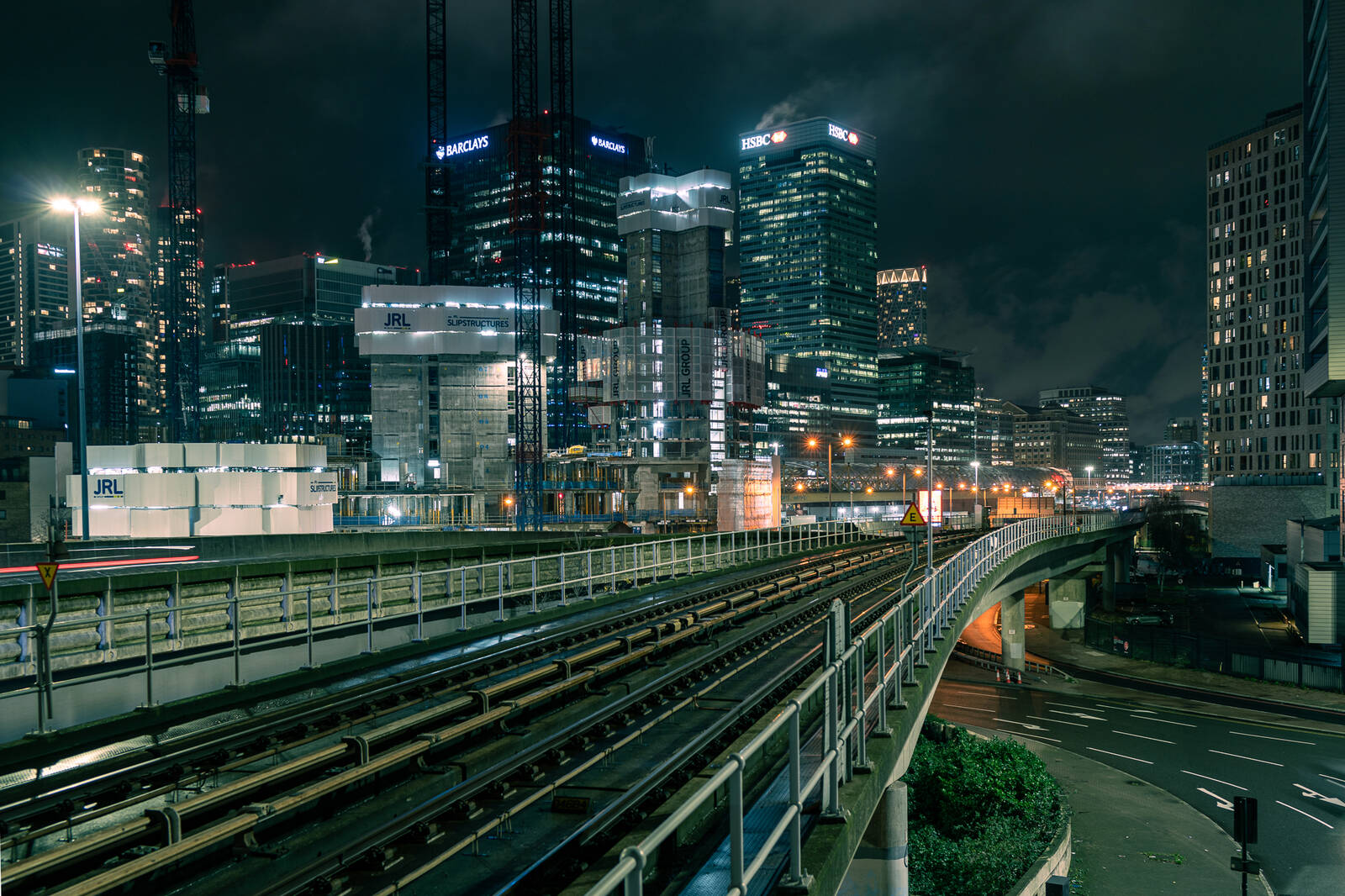 Image of Blackwall DLR - Canary Wharf view by James Billings.