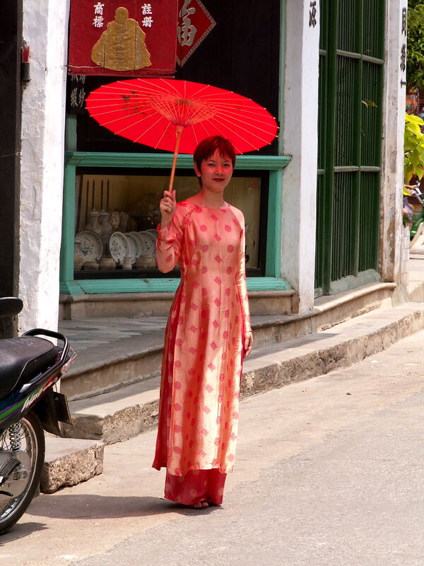 Ao Dai. Traditional Vietnamese dress. As soon as you cross the border into North Vietnam you will not see any.