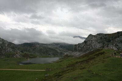 images of Spain - Lake Enol