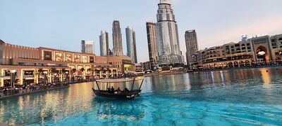 images of the United Arab Emirates - Dubai Fountain