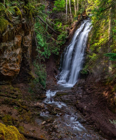 Kaslo instagram spots - Fletcher Creek Falls, BC