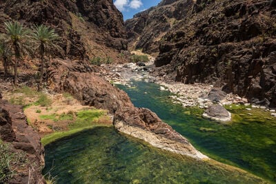 instagram spots in Yemen - Wadi Dirhur