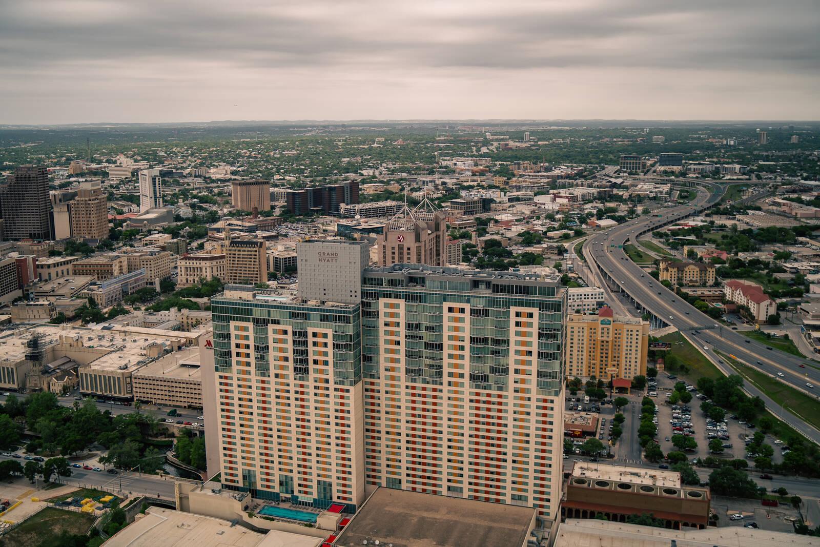 Image of Tower of the Americas by James Billings.