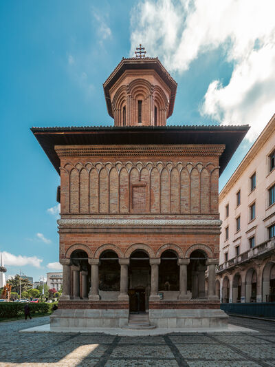 images of Romania - Kretzulescu Church