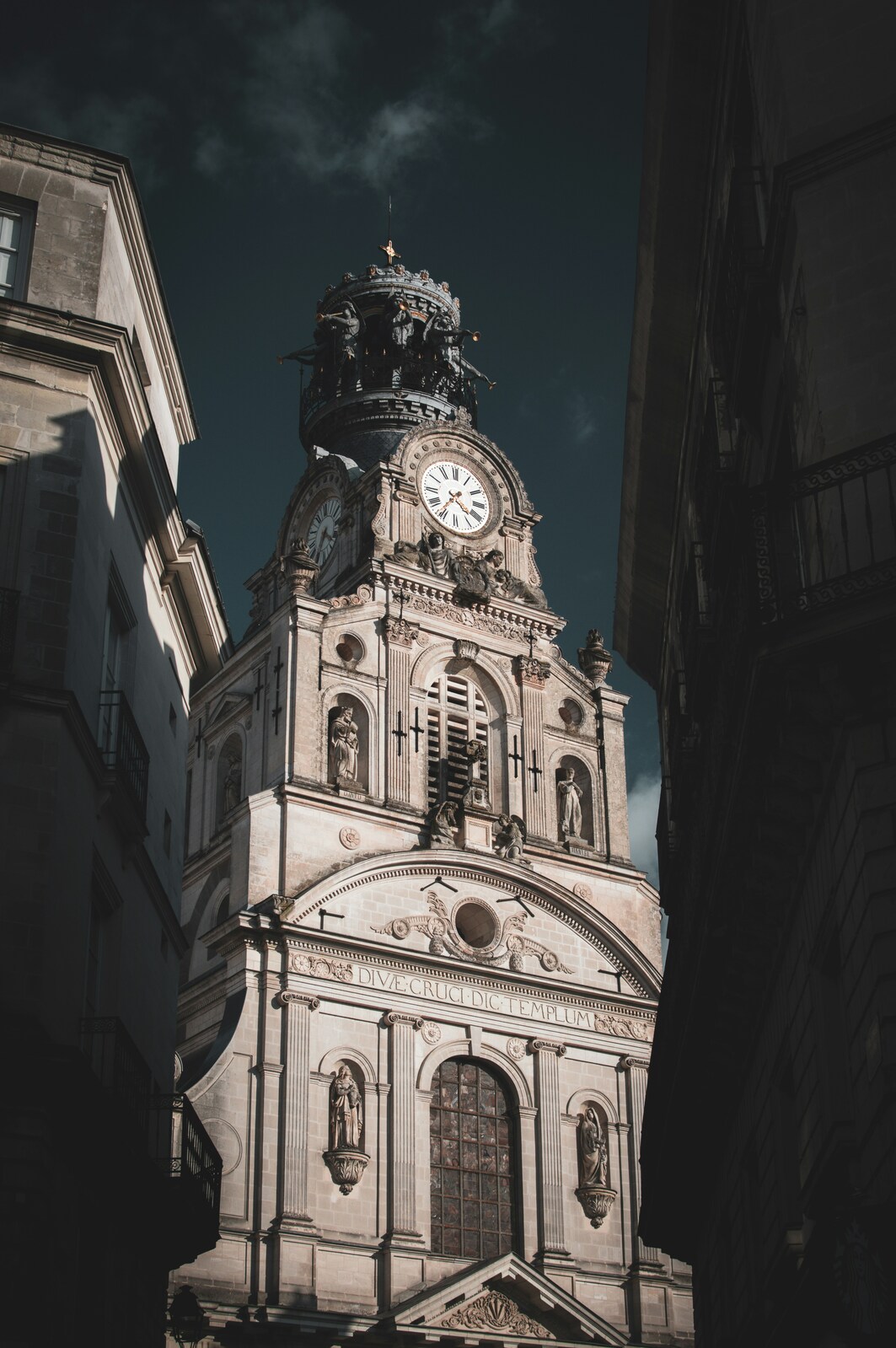 Image of Église Sainte Croix, Nantes by Team PhotoHound