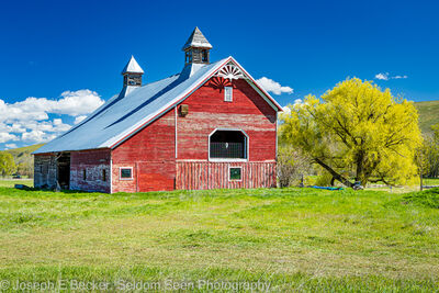 pictures of the United States - Arment Sunburst Barn