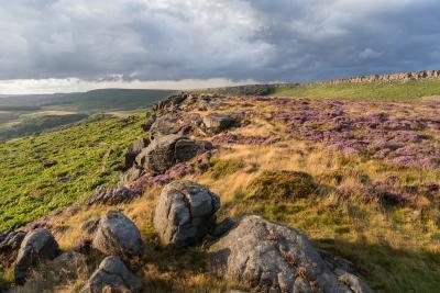 photos of The Peak District - The Knuckle Stone