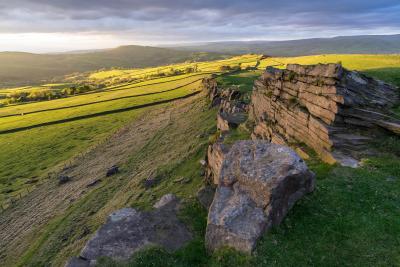 photography spots in The Peak District - Windgather Rocks
