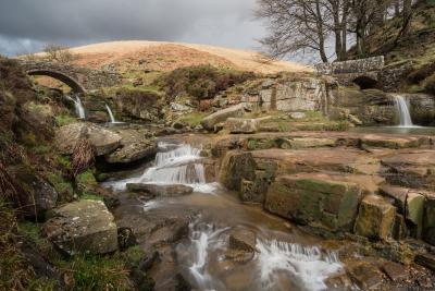 pictures of The Peak District - Three Shires Head