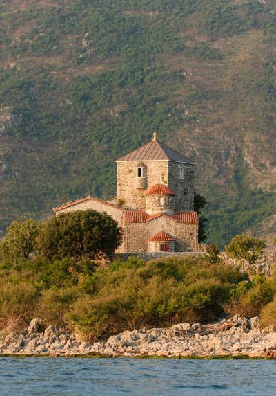 images of Coastal Montenegro - Lake Skadar Monasteries