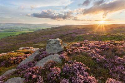 photography spots in North Yorkshire - Embsay Crag