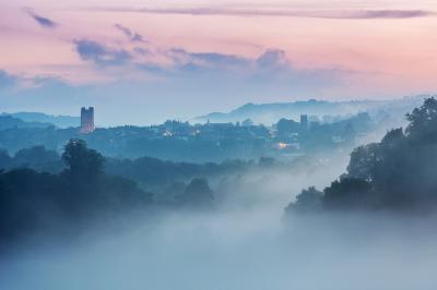 photography spots in North Yorkshire - Richmond from Easby