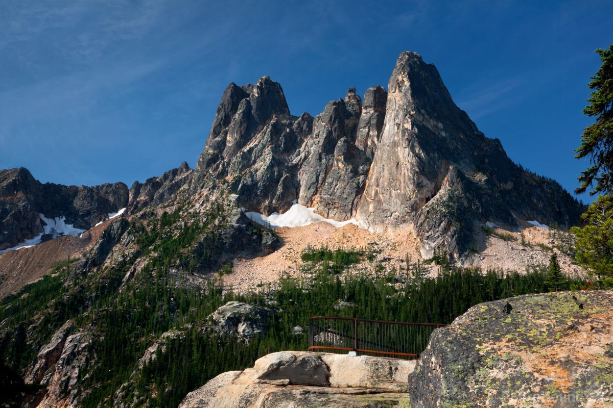 Image of Washington Pass Overlook by T. Kirkendall and V. Spring