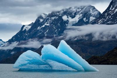 pictures of Patagonia - Torres Del Paine, Lago Grey