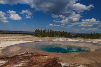 instagram spots in Yellowstone National Park - MGB - Opal Pool