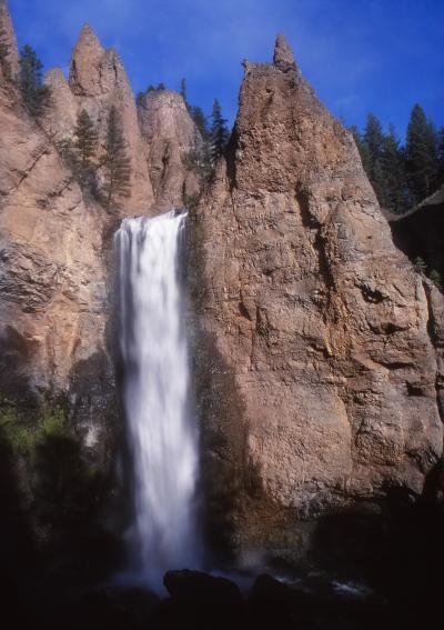 photo locations in Yellowstone National Park - Tower Fall