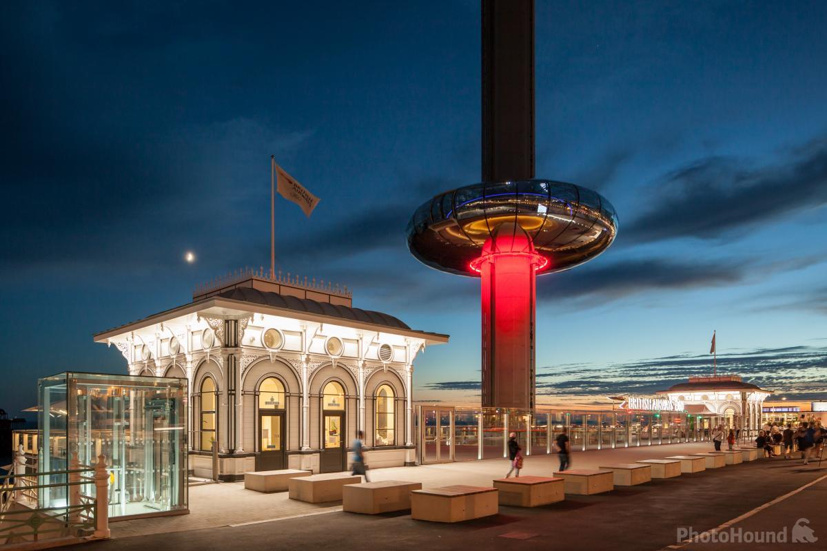 Image of View of the i360 Tower by Slawek Staszczuk