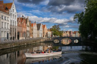 Belgium photos - Boat Tours in Bruges