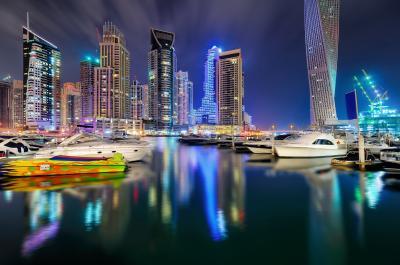 United Arab Emirates images - Marina Walk Westside
