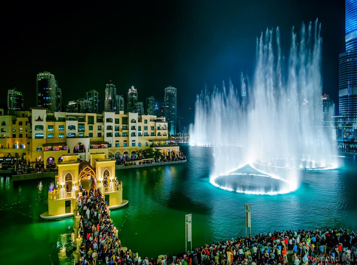 Image of Dubai Fountain by Marek Kijevský