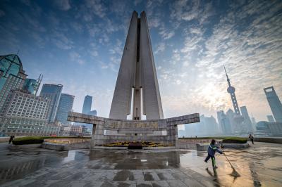 pictures of Shanghai - People's Memorial (上海市人民英雄纪念塔)