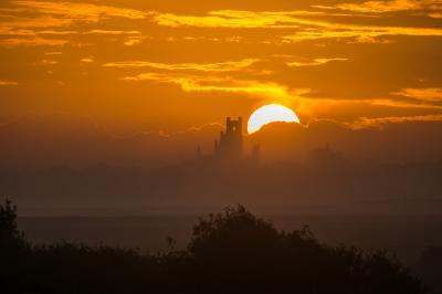 photography spots in Cambridgeshire - Ely Cathedral from Coveney