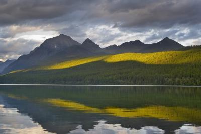 pictures of Glacier National Park - Bowman Lake