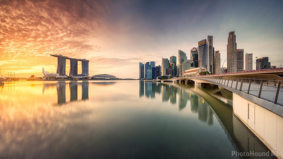 Image of Jubilee and Esplanade Bridge by Jon Chiang