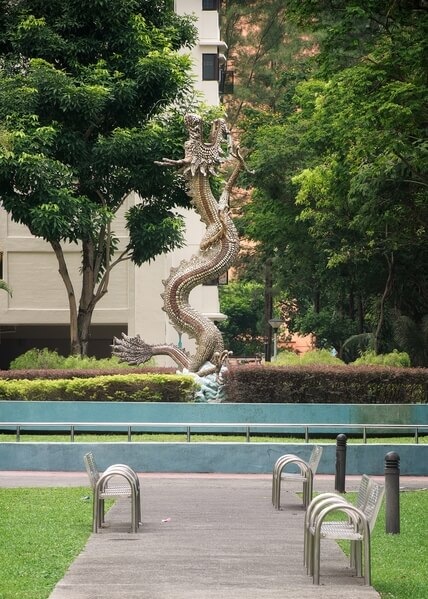 Whampoa Dragon Fountain Statue