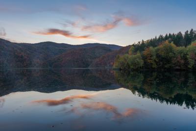 images of Croatia - Lake Kozjak North 