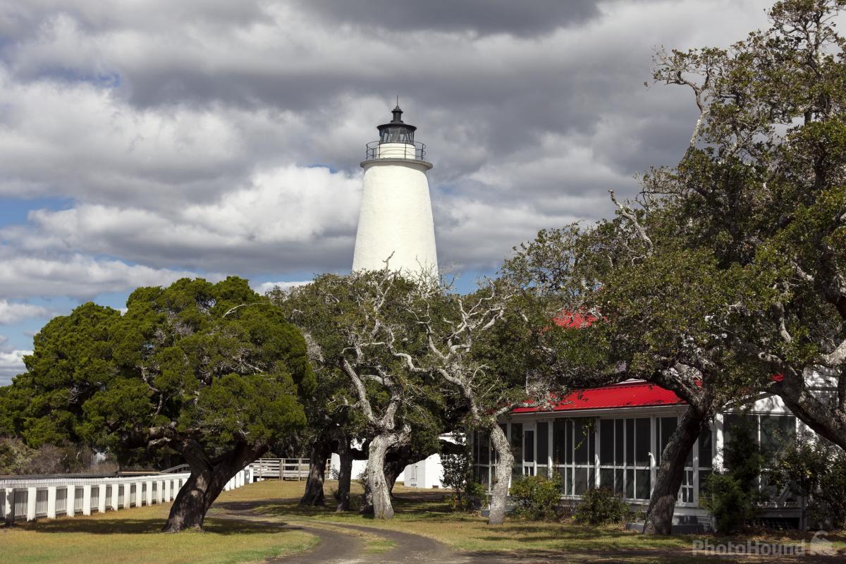 Image of Ocracoke Lighthouse by T. Kirkendall and V. Spring