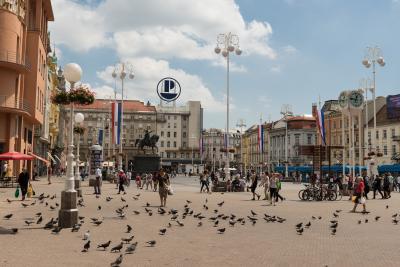 Grad Zagreb instagram spots - Trg Bana Jelačića (Ban Jelacic Sq)