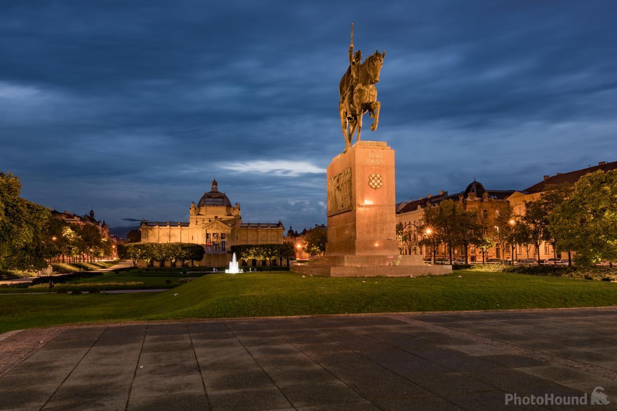 Image of King Tomislav Statue by Luka Esenko